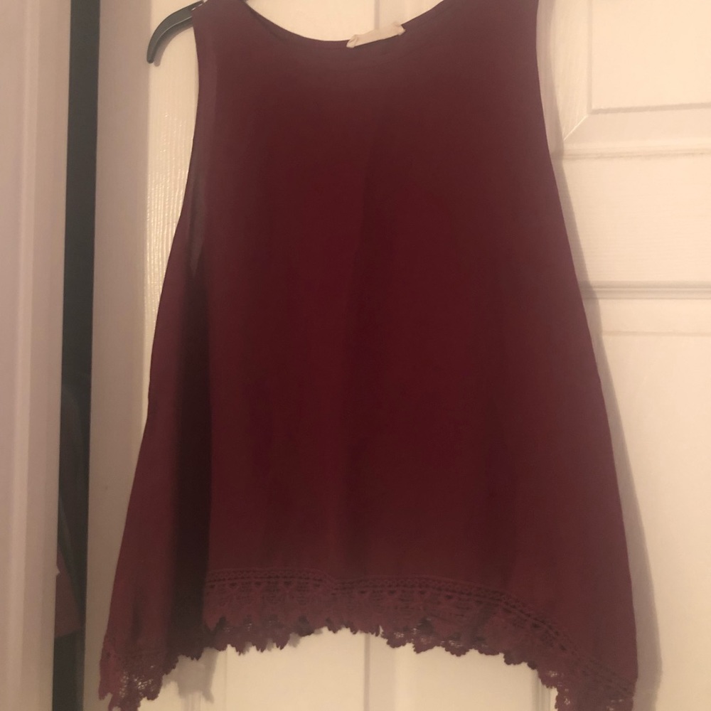 Flowy tank